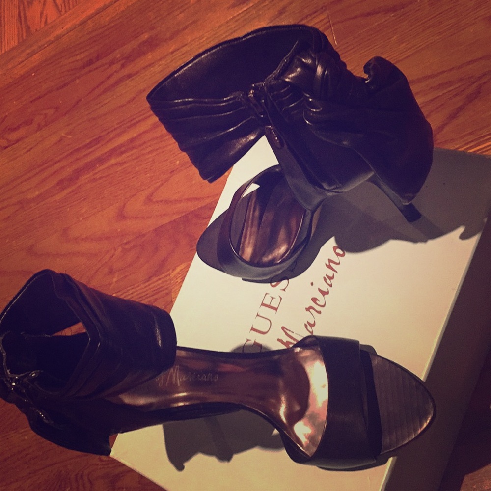 Guess By Marciano Black Leather Heels